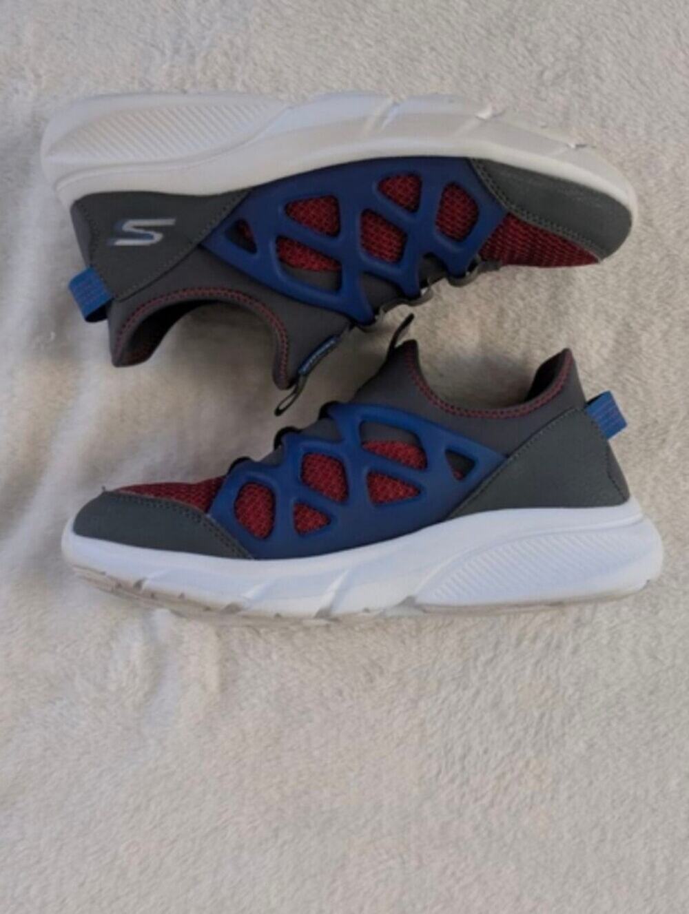 Skechers Boy's Skech Faster Charcoal/Multi Sneaker - Size 6